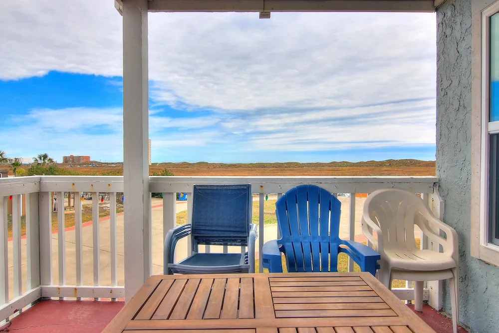 Sea Forever 2Br Condo