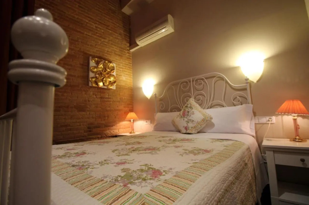 Hostal Orleans