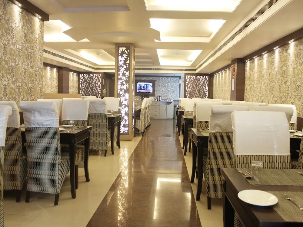 Capital O 4010 Puja Residency
