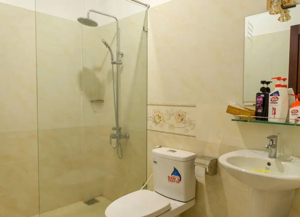 HT Riverside Homestay