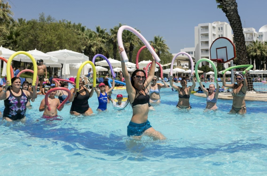Seven Seas Hotel Blue