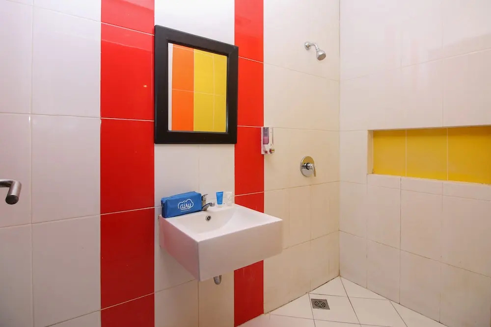 Airy Batu Meja Sirimau 12 Ambon