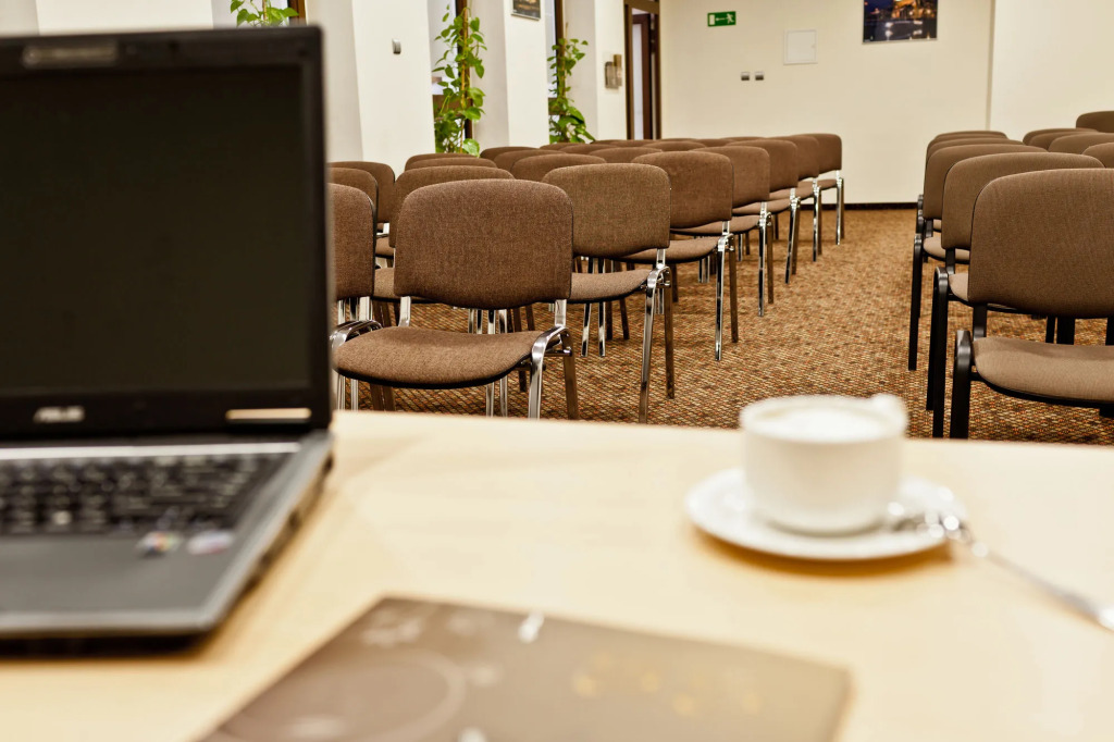 Tulip Hotels - Wroclaw Patio