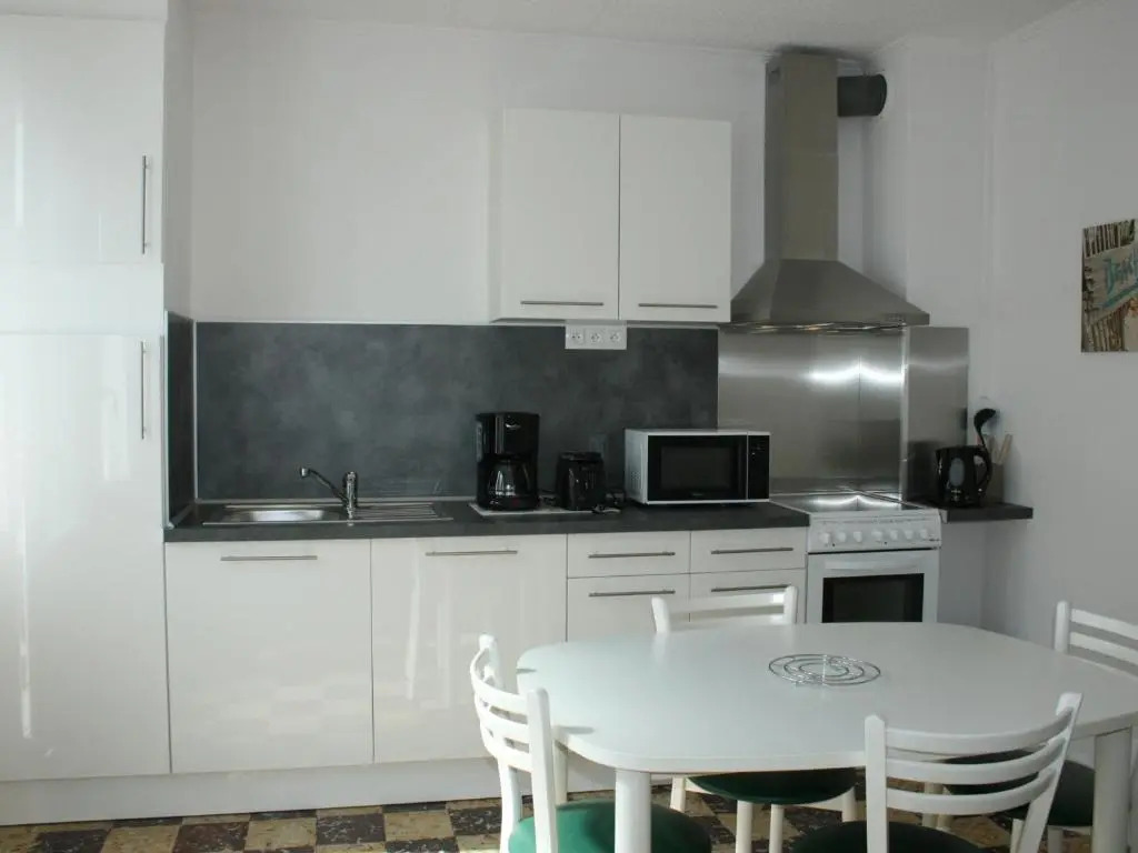 Appartement La Tranche-sur-Mer, 2 pièces, 4 personnes - FR-1-22-278