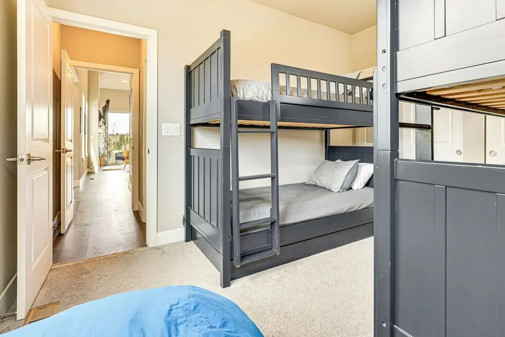 Walk to Dtwn: Fraser Retreat w/ Hot Tub & Views!
