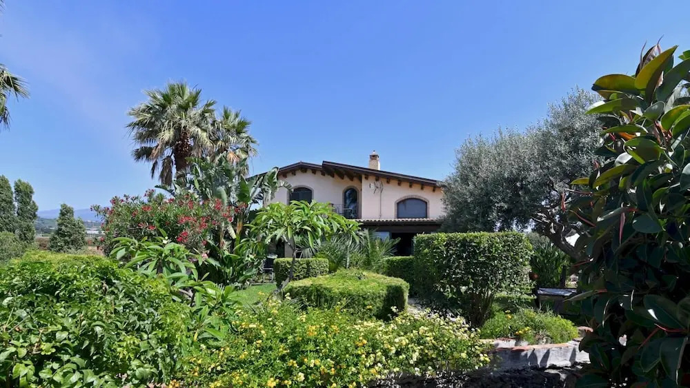 VILLA BIDDIZZA 10, Emma Villas