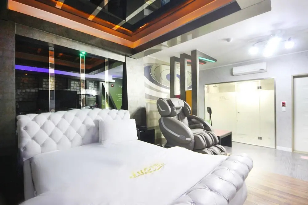 Gimcheon J Self Check-in Motel(김천 J 무인텔)