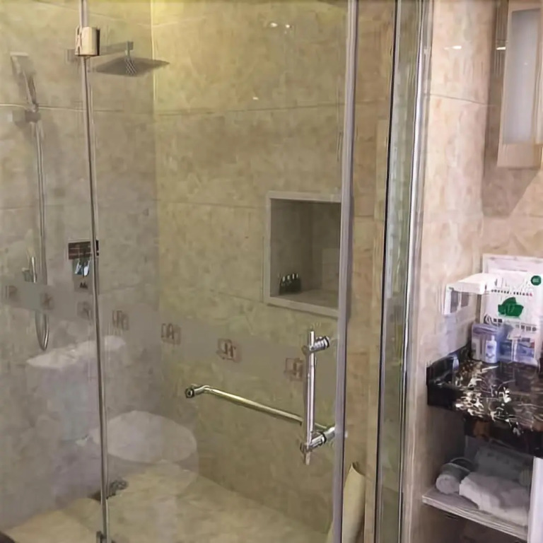 Jinhu Hotel