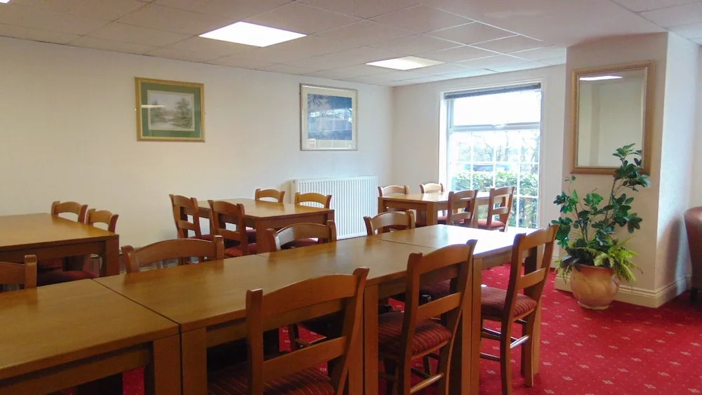 The Harrowgate Hill Lodge