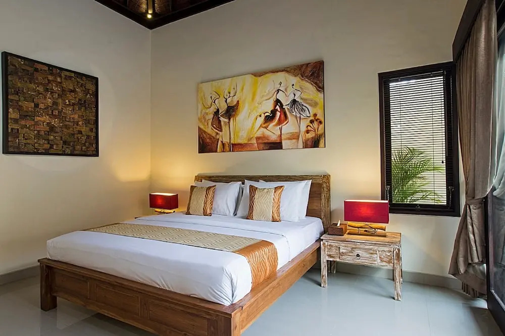 Villa RuKun - Two Bedroom Private Pool Villa with Airport Pick-up
