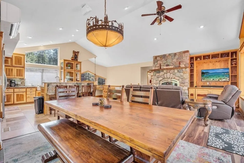 1603 Bel Aire Circle 3 Bedroom Home by RedAwning