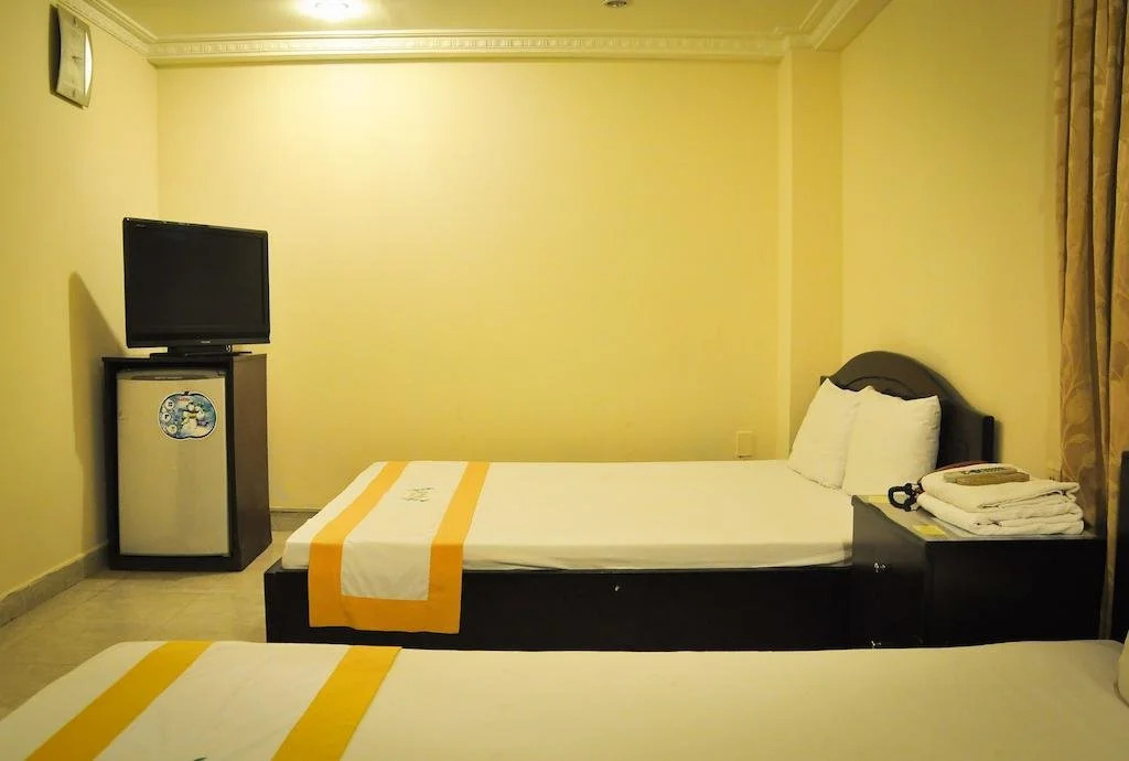 Navi Hotel Etown