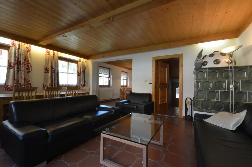 Ski-in / Ski-out Chalet Kriekels by Alpen Apartments