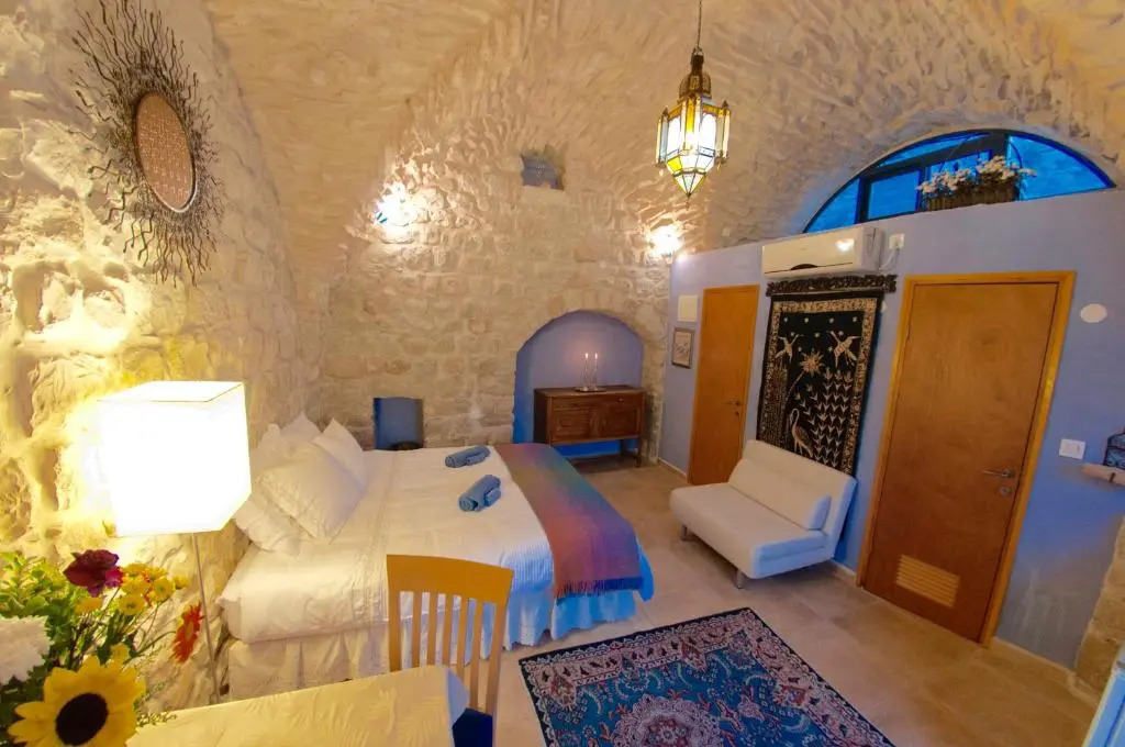 Artist Quarter Guesthouse B&B