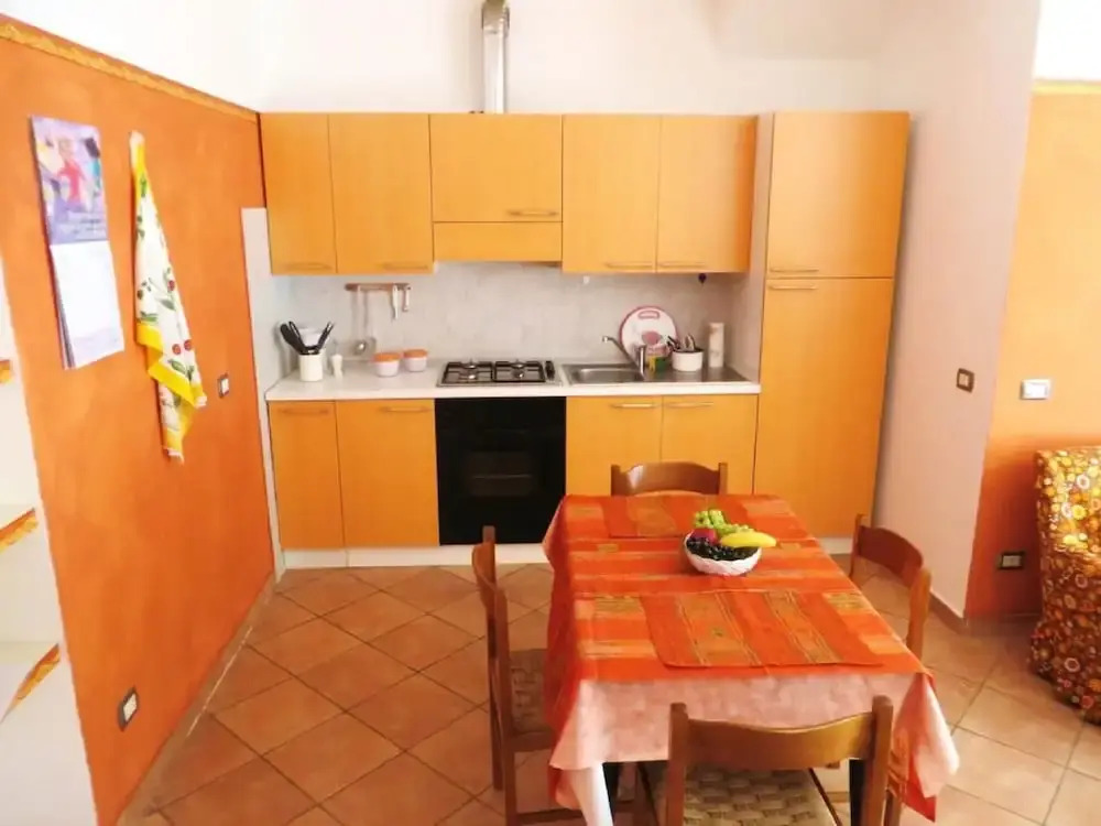 Arancio Apartment in the Centre of Verbania Intra
