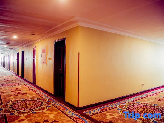 Western Dynasty Hotel