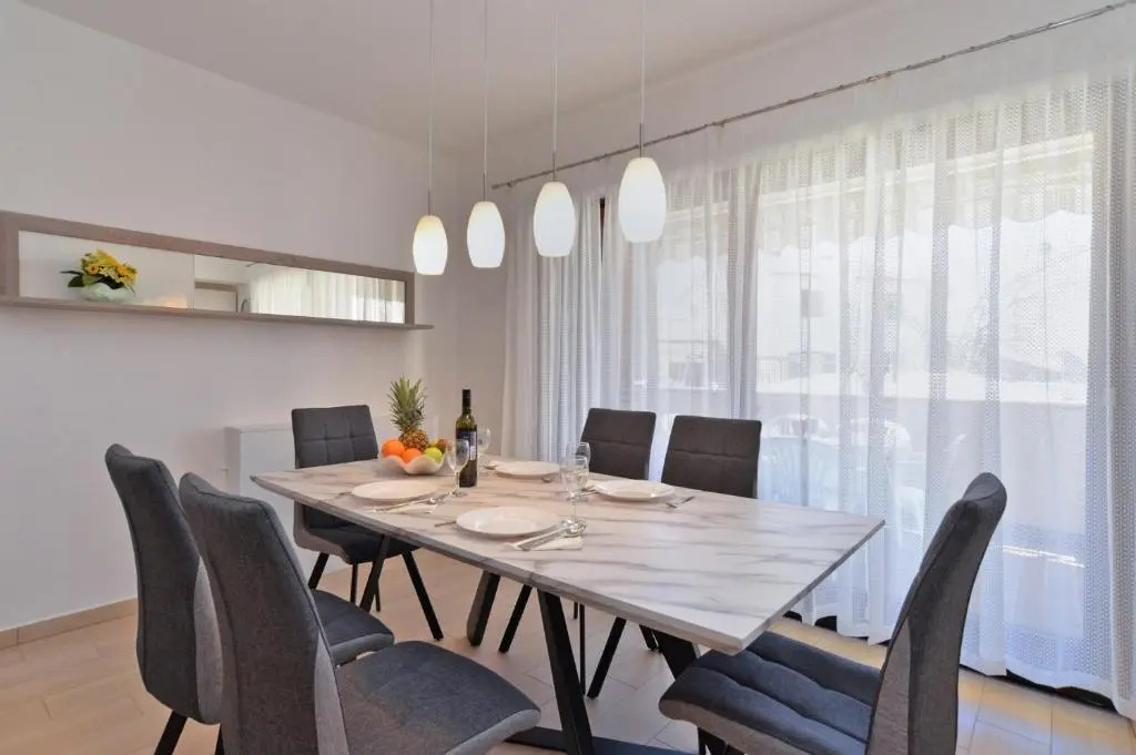 House Pula 2080
