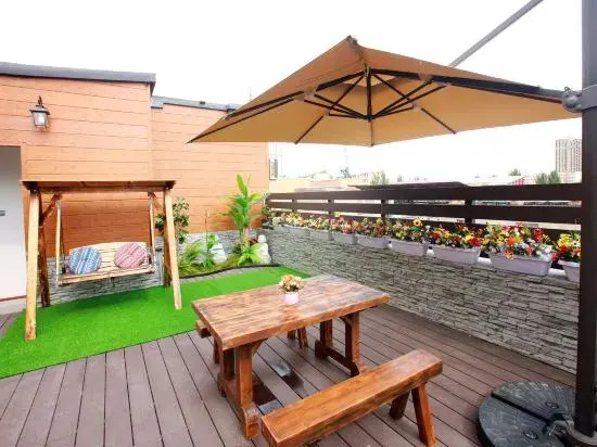 Yining Muzi Family Homestay