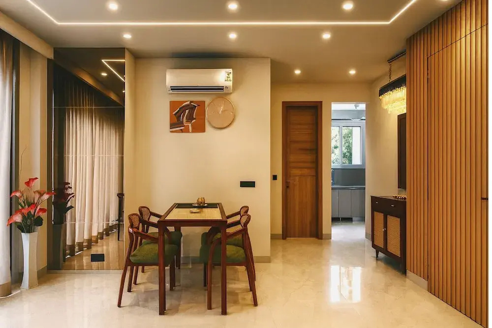 Letstay- DLF Phase 1 Gurugram