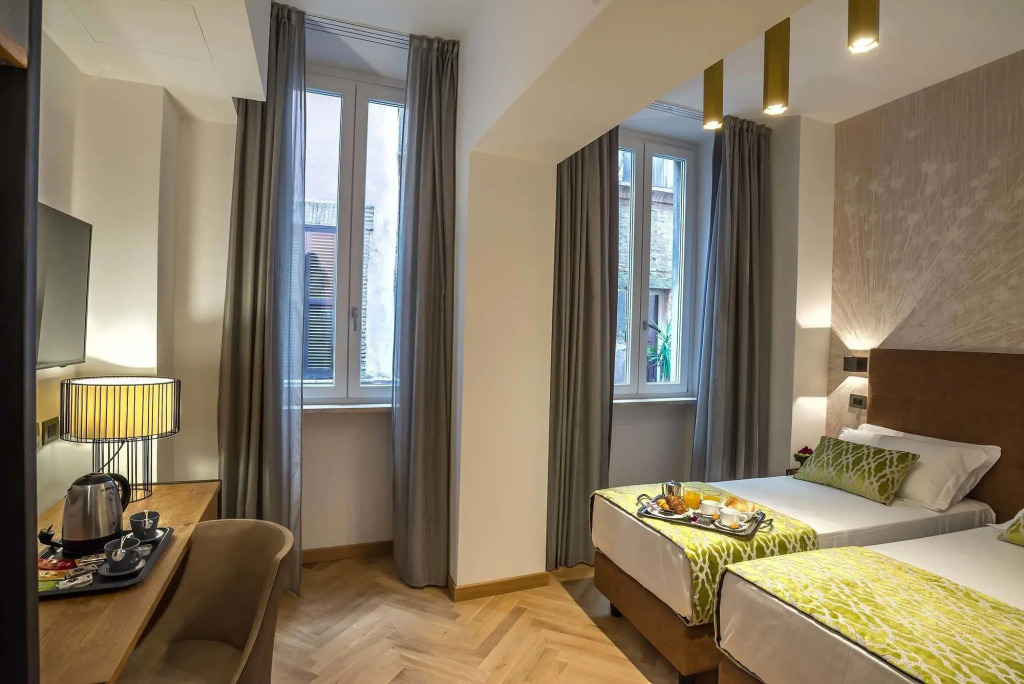 Navona Essence Hotel