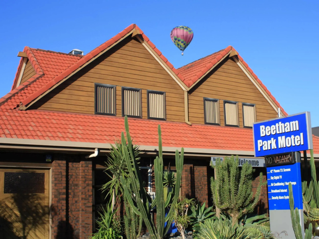 Beetham Park Motel