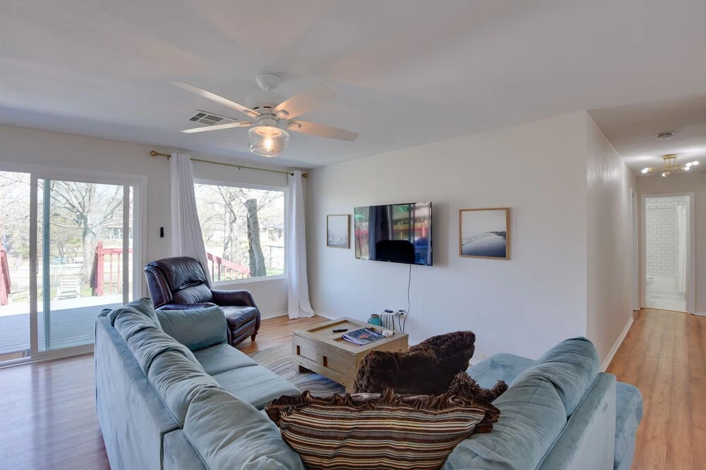 Waterfront Granbury Home: Easy Lake Access!