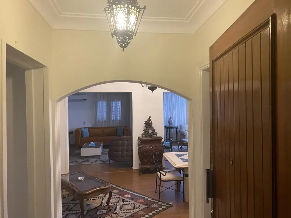 Charming 2-bedrooms Apartment With Side Nile View