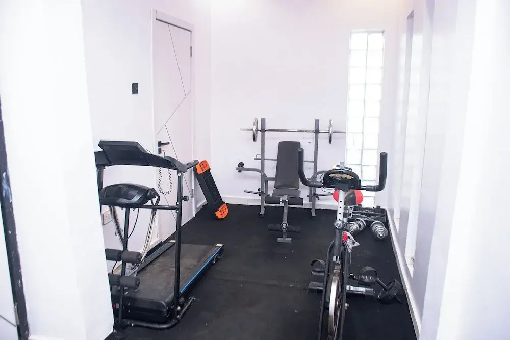 Regent Service Apartment
