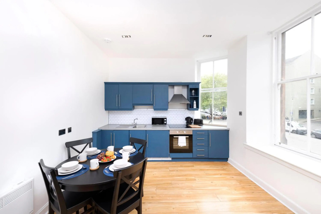 ALTIDO Glamorous1-bed flat overlooking Grassmarket