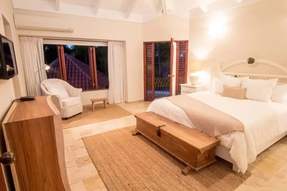 4BR Villa Las Piñas CasadeCampo by ASVR