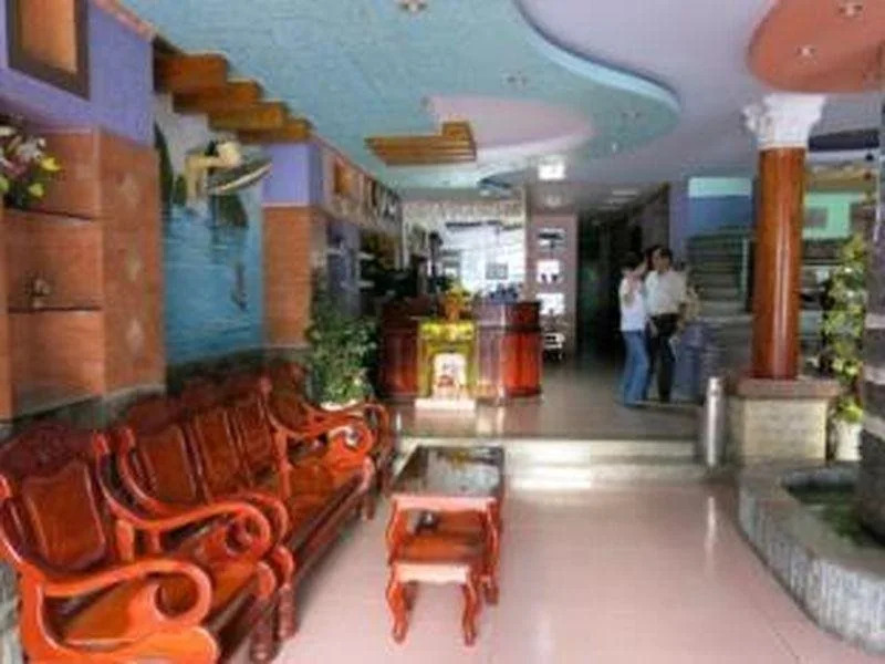 65 Hung Vuong Hotel