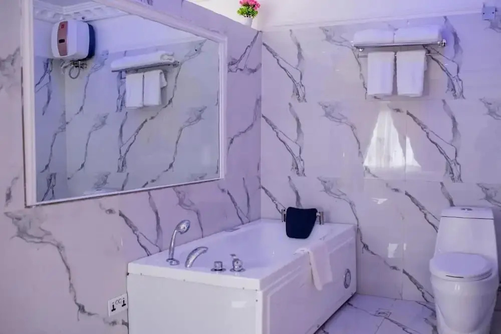 Mondeestars Luxury Home
