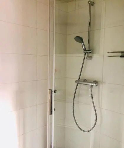 Private Luxury Room 1 In Central Station 0-Min