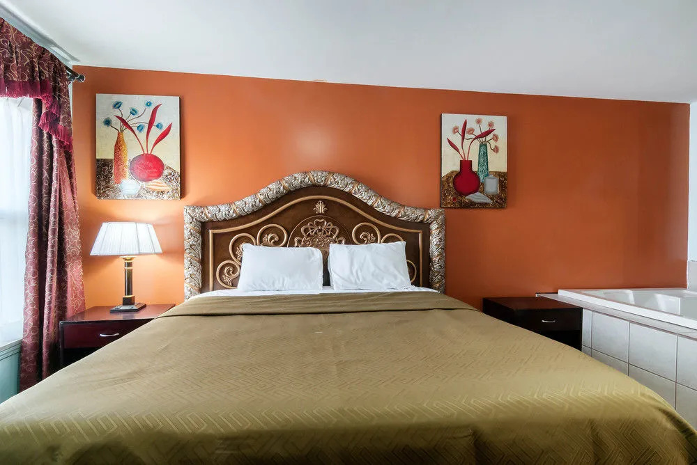 Rodeway Inn and Suites Inkster