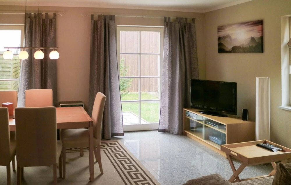 2 Bedroom Amazing Home In Hohenkirchen
