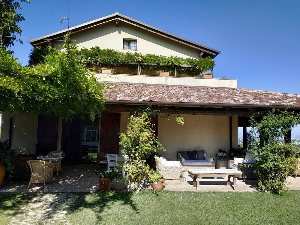 Casa Tentoni - Guest House