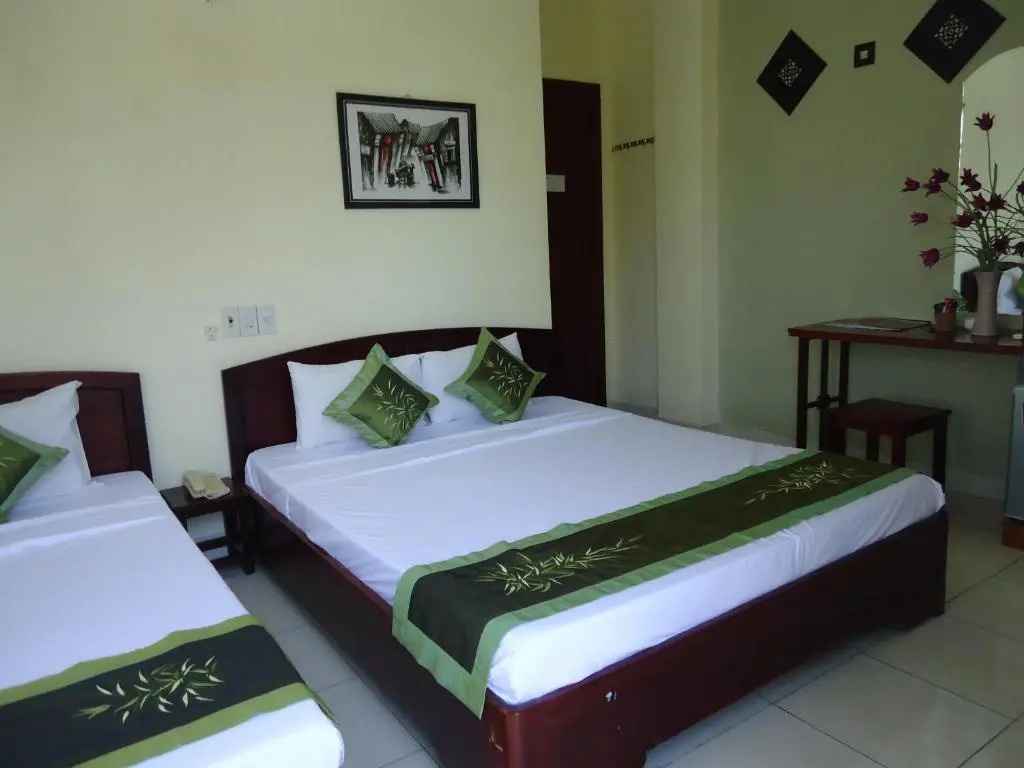 Nam Ngai Hotel