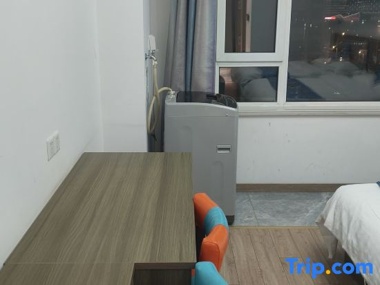 Huating Preferred Apartment (Shenyang Quanyun Wanda Longhu Tianjie Branch)