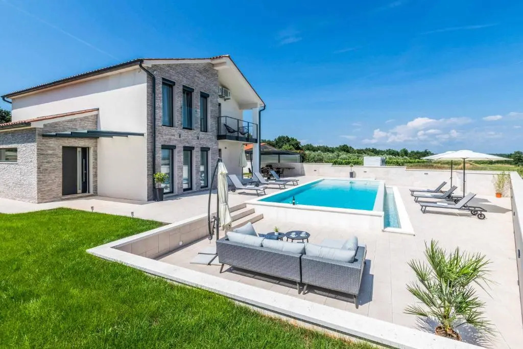 Villa Rocksalt