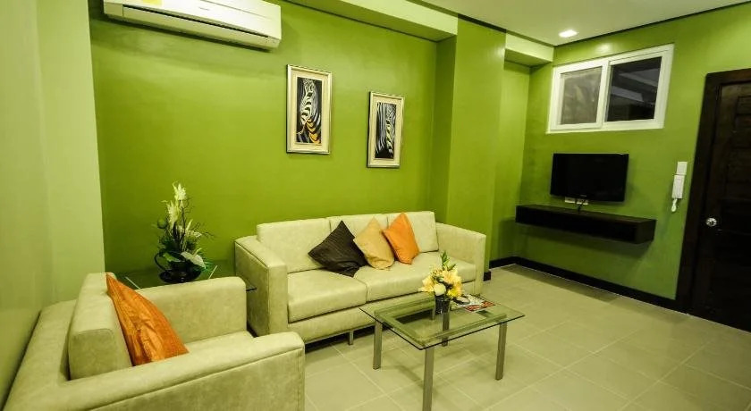 Santoni's Place