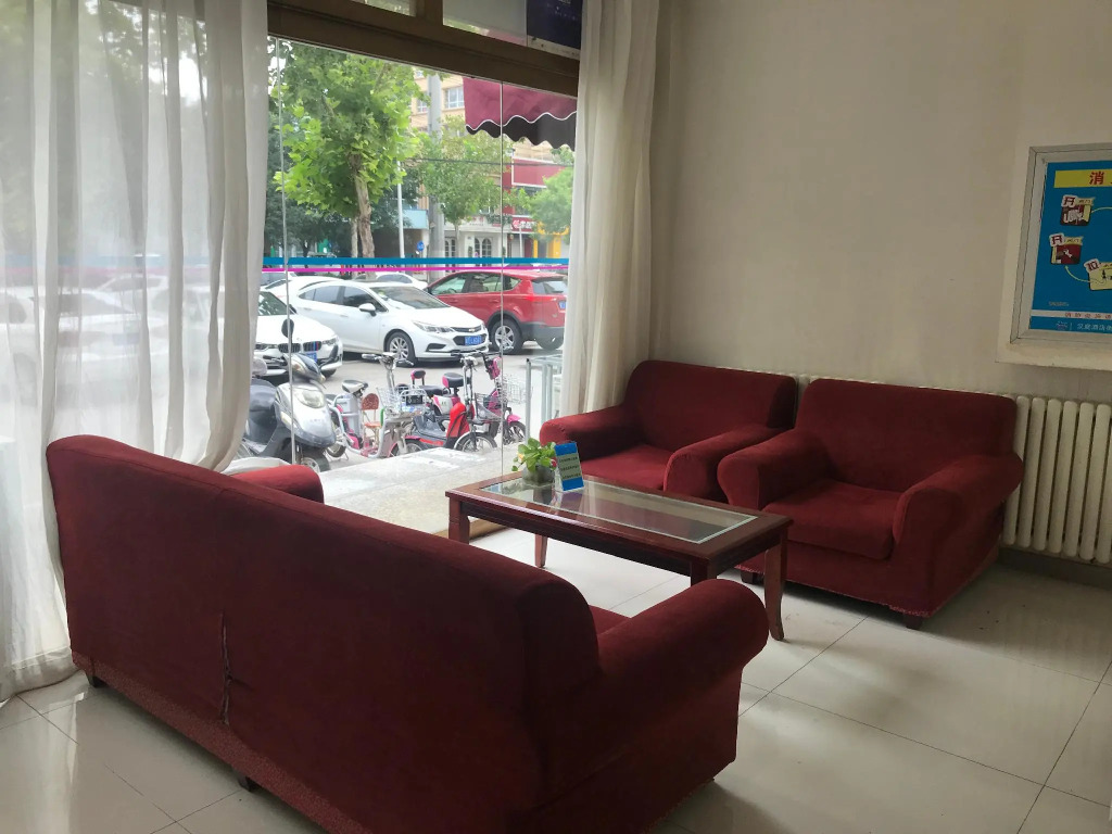 Hanting Hotel Hengshui University
