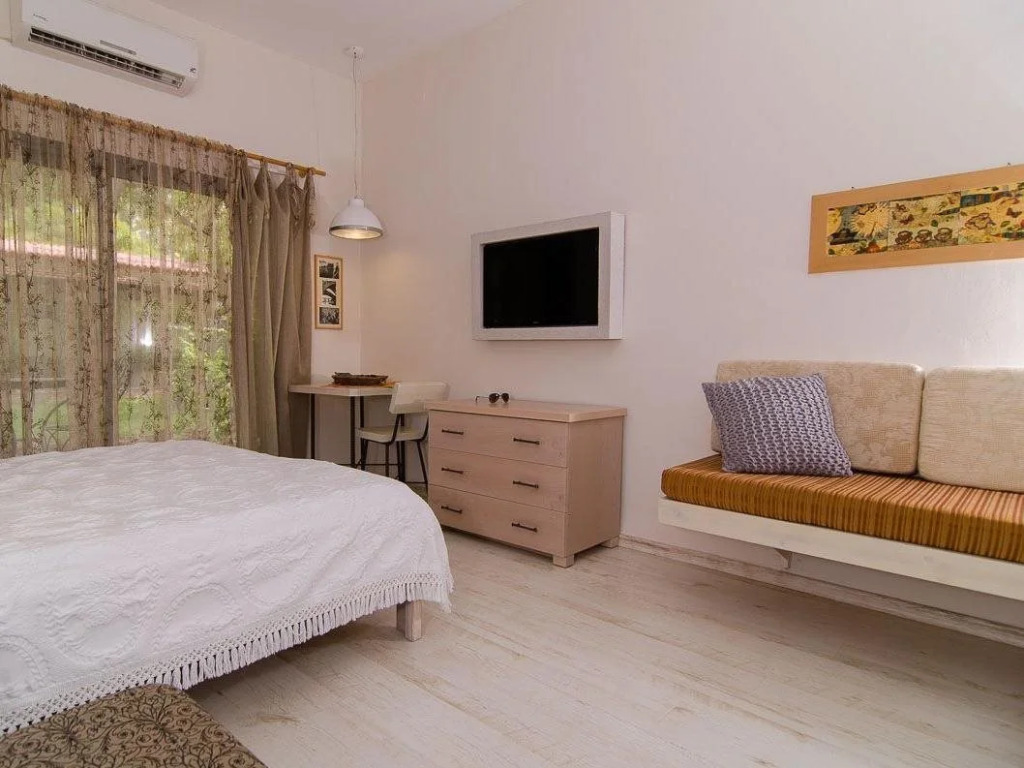 Ashdot Yaacov Ichud Kibbutz Country Lodging