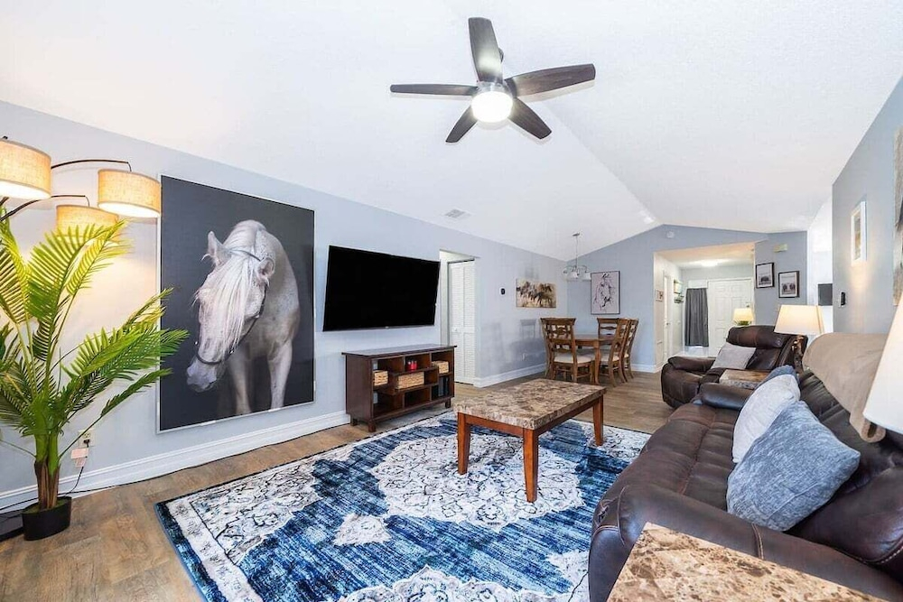 4820 Jamaica Lane 4bed