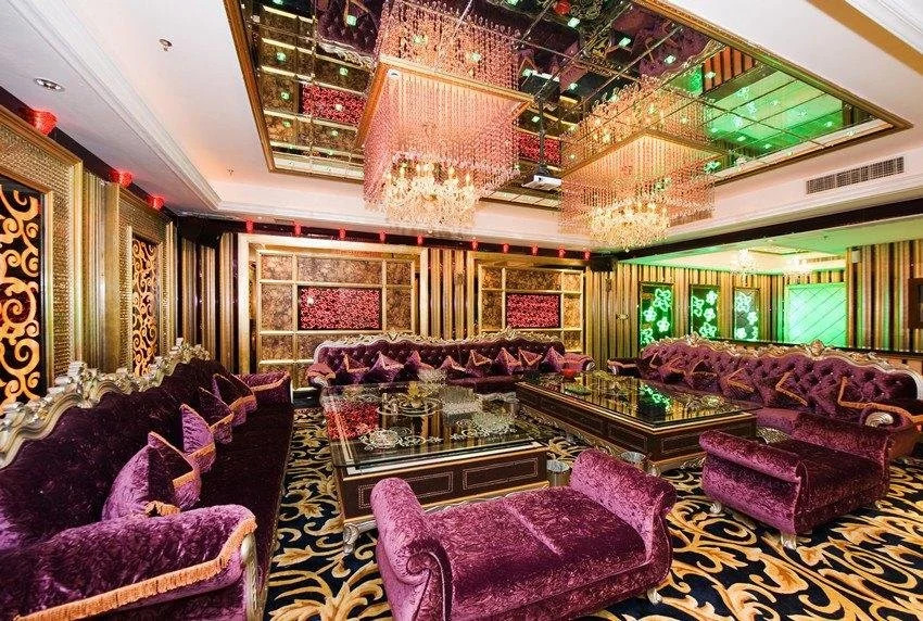 Carp City Hotel