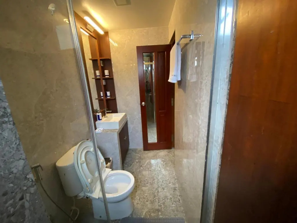 Luxury 3 Room Apartment by Oboe