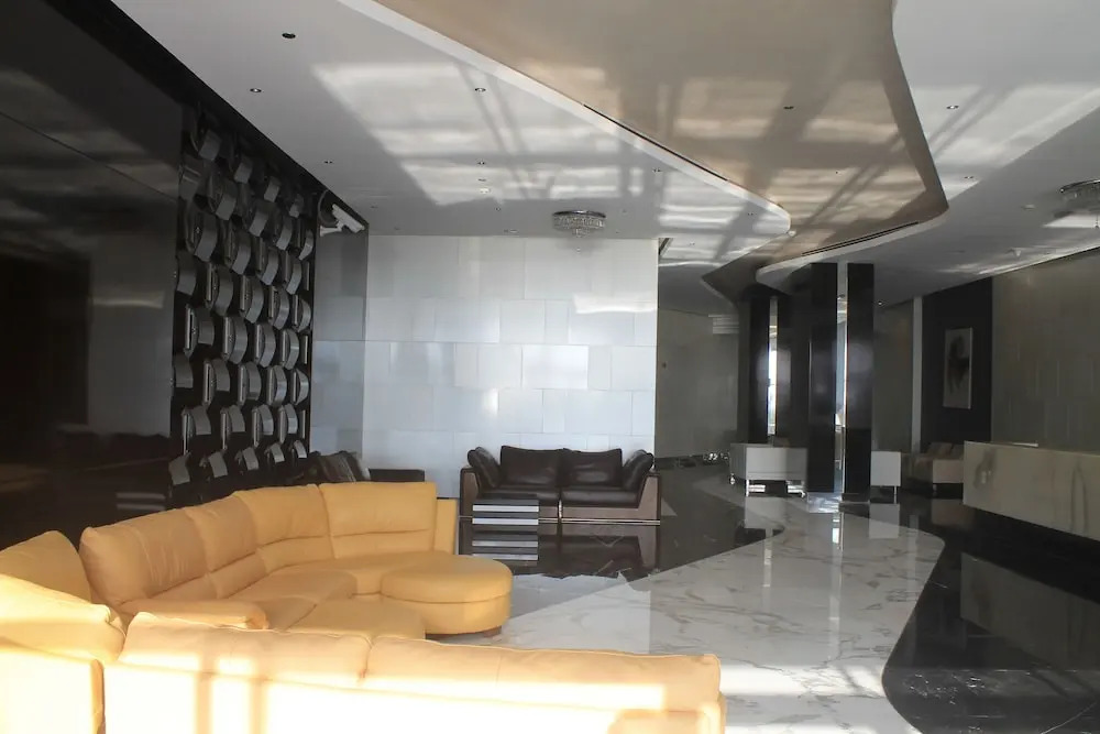 Z Luxury Apartment