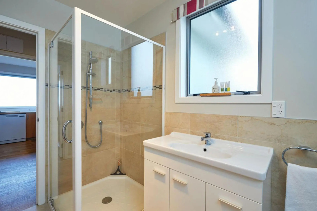 The Lookout, Spacious, Stunning Views - KK12632