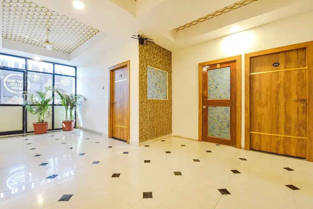 Fabhotel Prime Signor - Airport