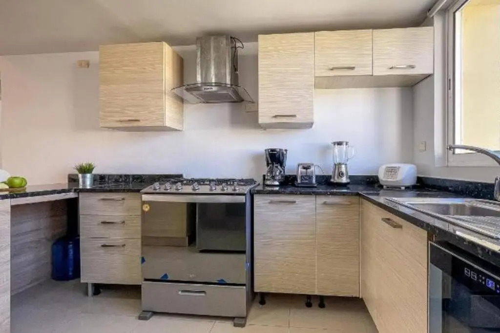 Exclusivo Atico 4 Dormitorios Con Vista Mar C-401
