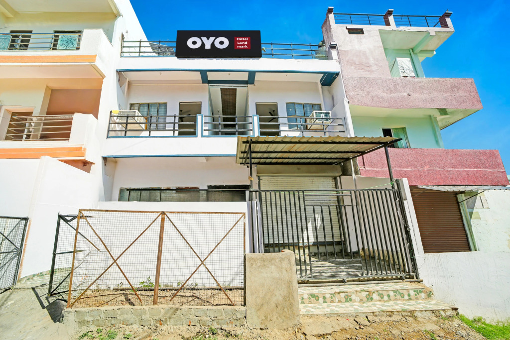 Hotel O AJ Guest House